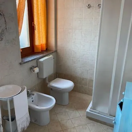 Casa Maira In Centro A Apartmán Bra